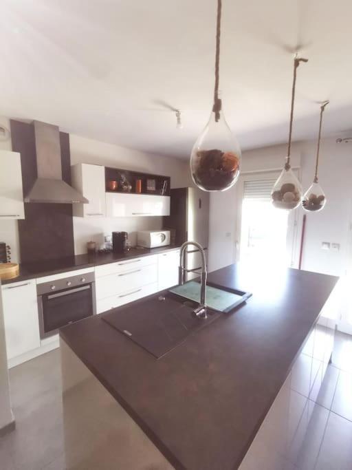 Ferienwohnung Le Cocon Romans-sur-Isère Exterior foto